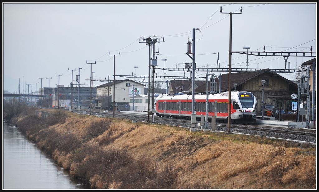 S4 23442 mit 526 055-9 in Au SG. (04.02.2014)