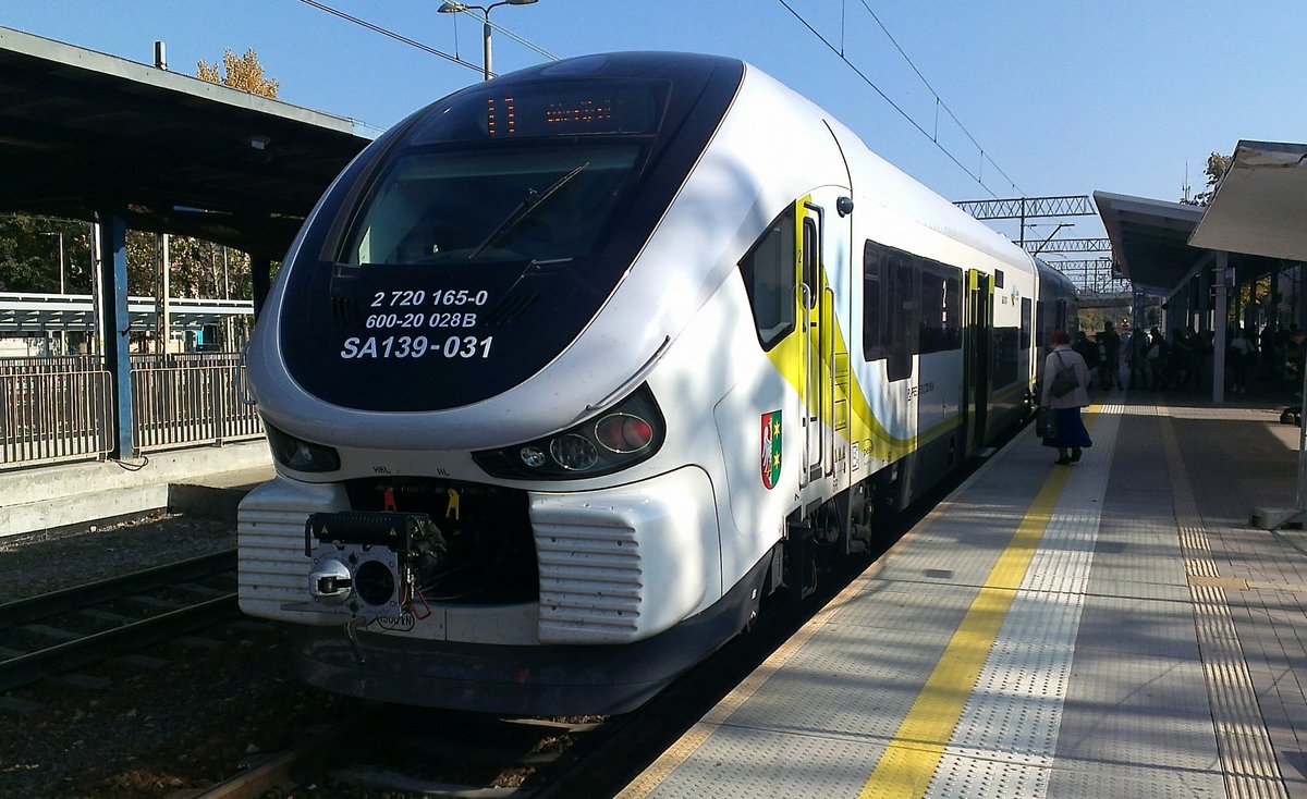 SA139-031 in Bahnhof Zielona Gora Glowna, 13.10.2019