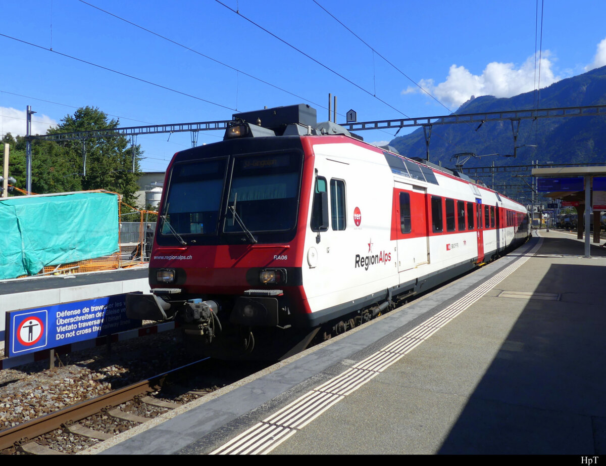 SBB / RegionAlps - 560 406-1 im Bhf. Martigny am 21.09.2021