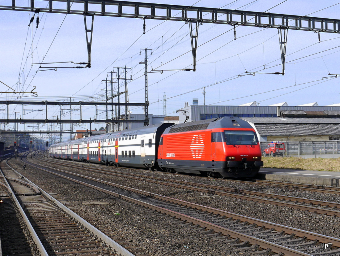 SBB - 460 001-1 mit IC bei der durchfahrt in Rupperswil am 07.03.2015