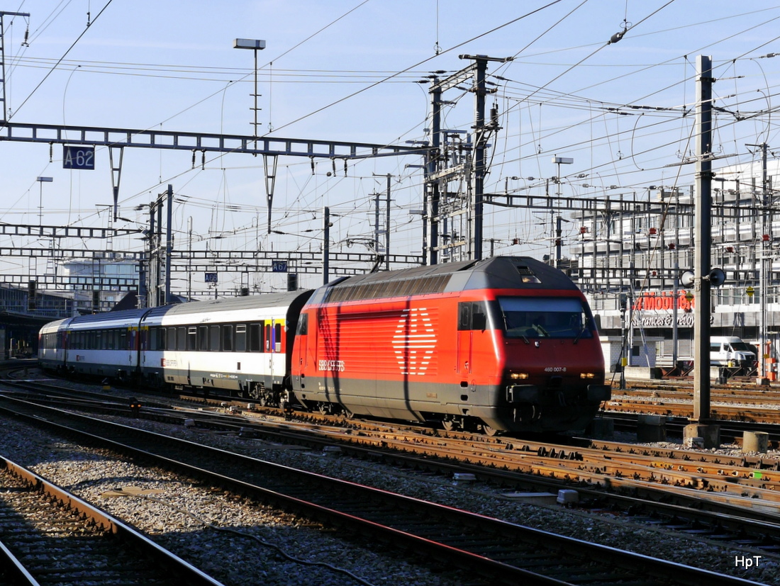 SBB - 460 007-8 mit RE beim verlassen des Bahnhof Genf am 08.03.2015