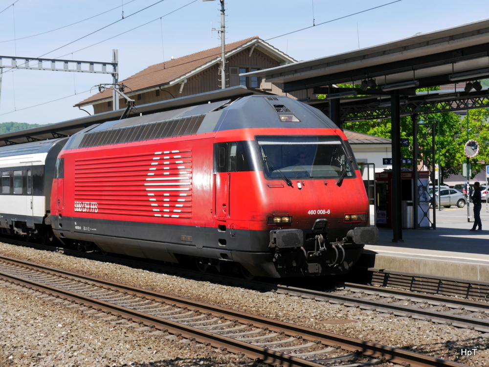 SBB - 460 008-6 in Sissach am 05.05.2014