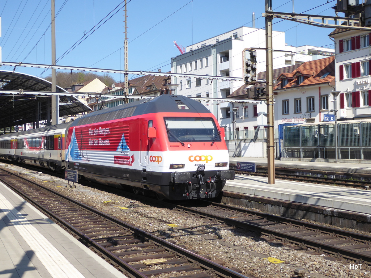 SBB - 460 065-6 im Bahnhof Olten am 07.04.2017