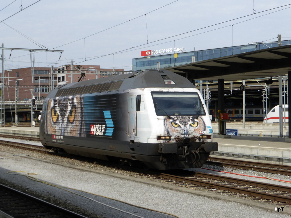 SBB - 460 105-0 unterwegs im Bahnhof Basel SBB am 24.09.2014