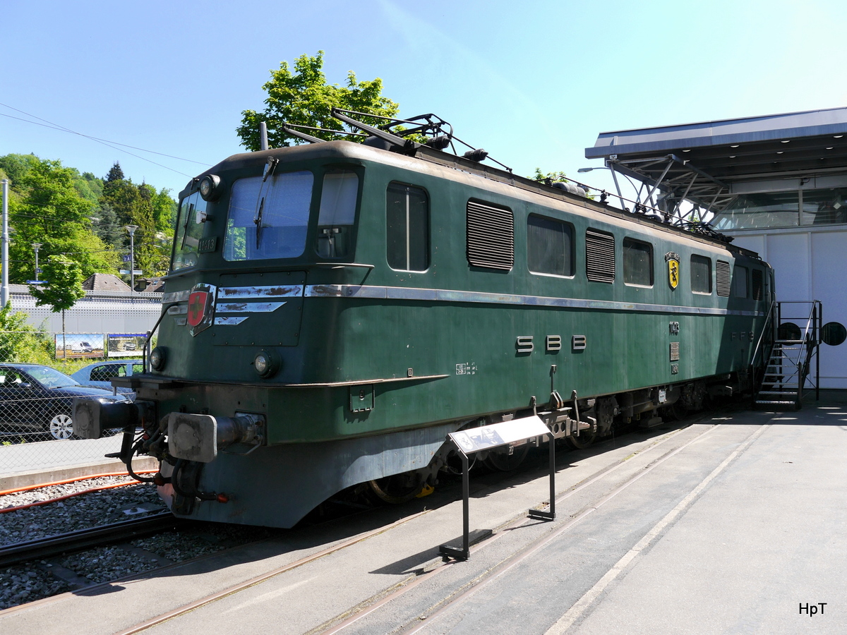 SBB - Ae 6/6 11413 ausgestellt im Verkehrshaus in Luzern am 21.05.2016