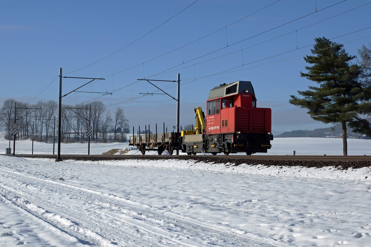 SBB: Bauzug mit dem Tm 234 077-0 bei Niederbipp am 21. Januar 2016.
Foto: Walter Ruetsch