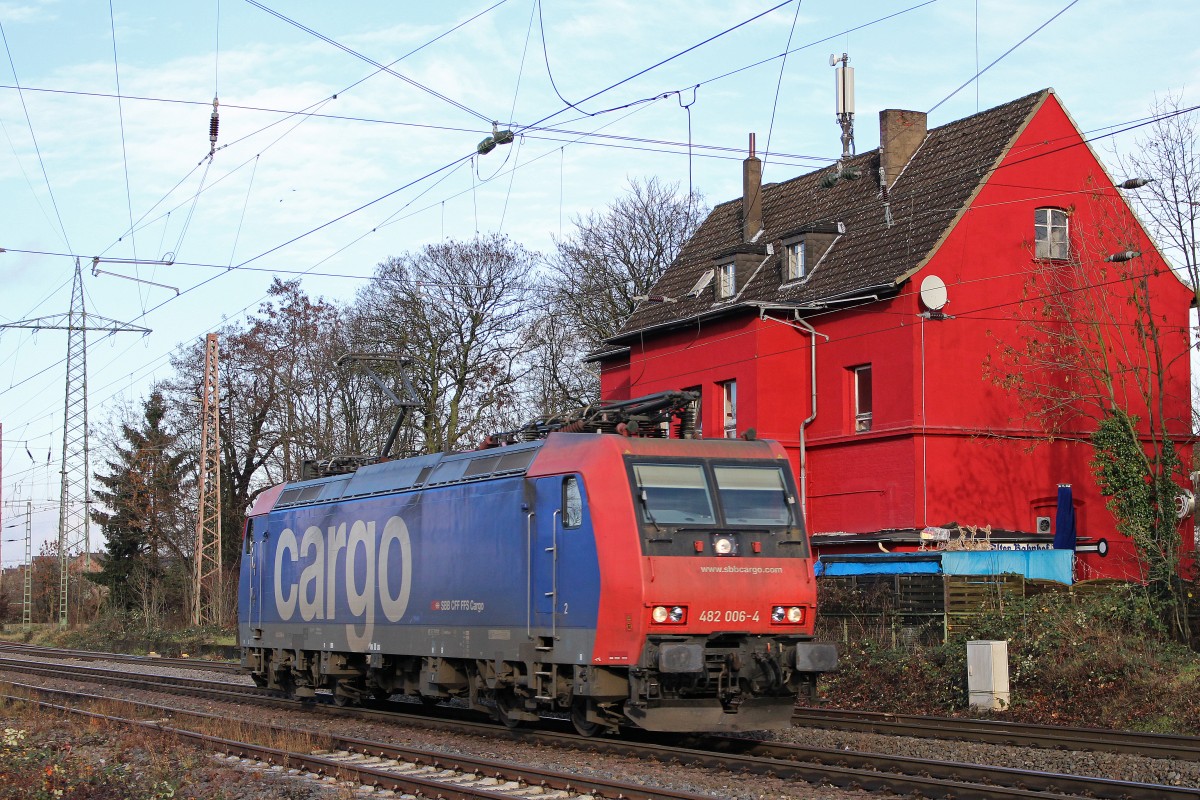 SBB Cargo 482 006 am 27.12.13 als Lz in Ratingen-Lintorf.