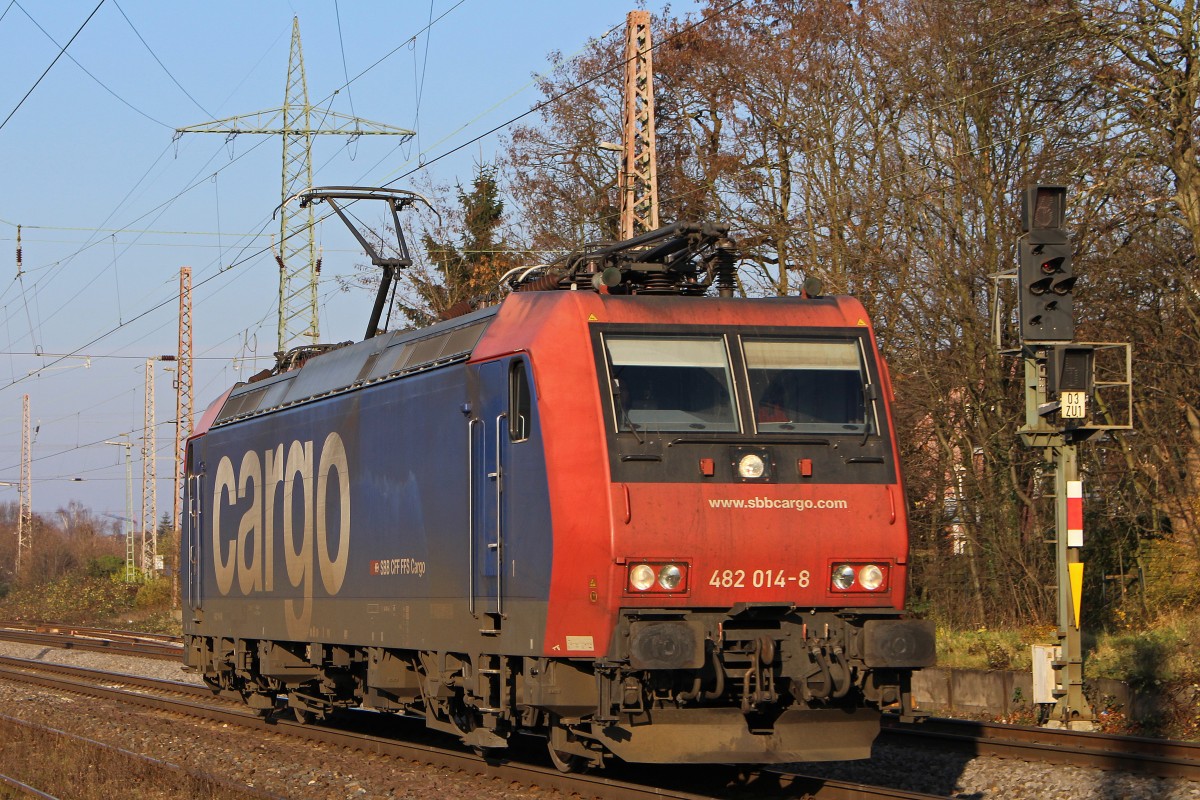 SBB Cargo 482 014 am 12.12.13 als Lz in Ratingen-Lintorf.