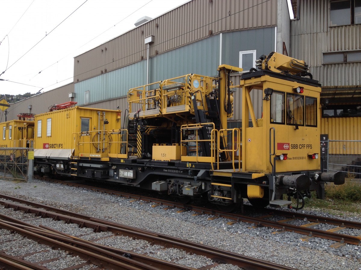 SBB CFF XTmass 99 85 9236 001-5 ( Hubi ) im IW Biel!
Am 6.10.2015