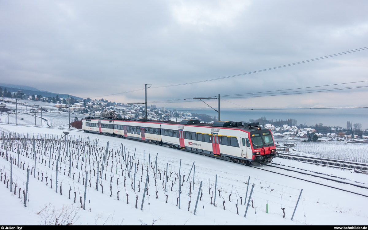 SBB Domino als Regio Neuchâtel - Buttes am 3. März 2018 kurz nach Auvernier.