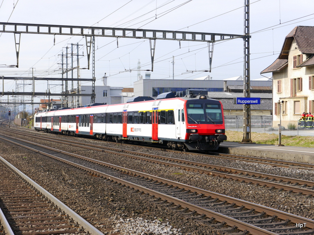 SBB - Einfahrender Regio im Bahnhof Rupperswil am 07.03.2015