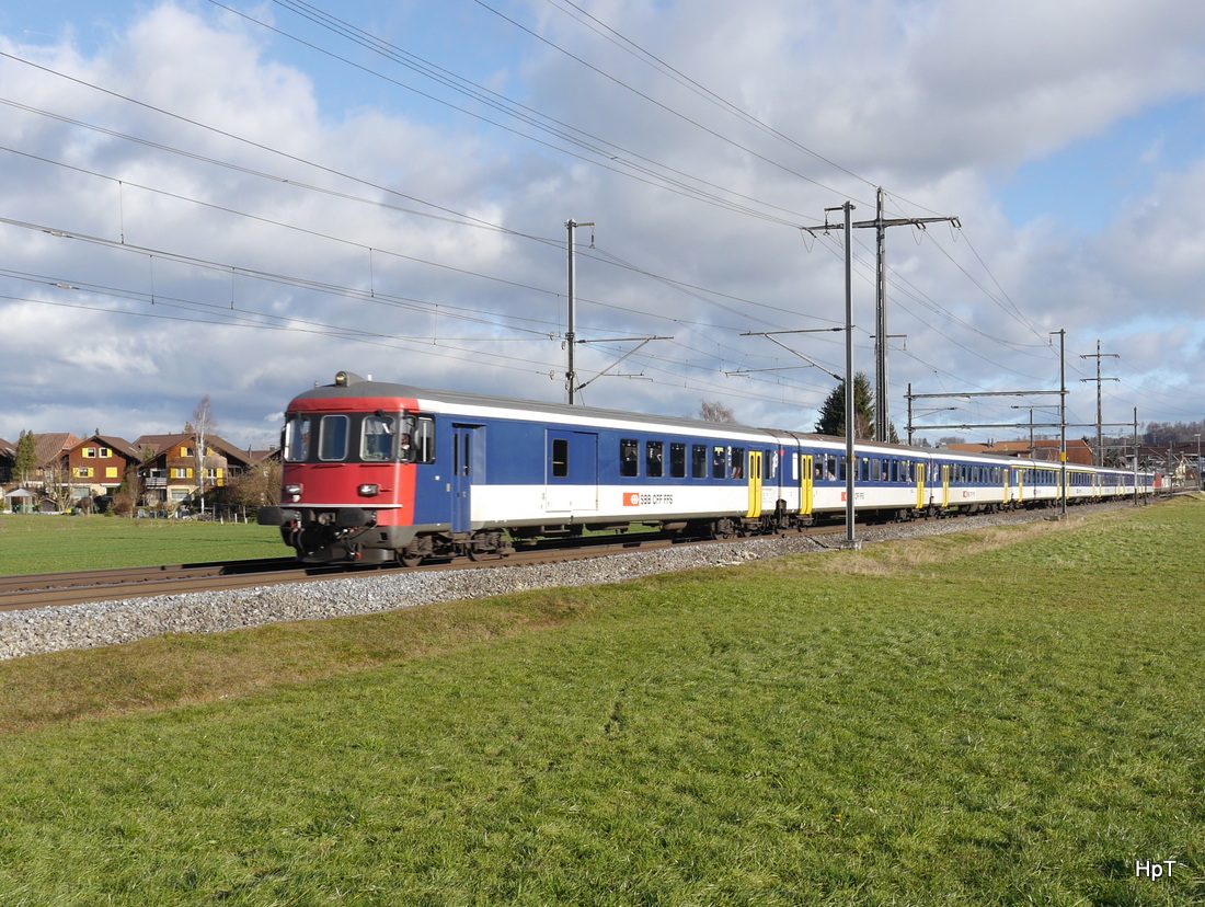 SBB - Ersatzzug von Zürich nach Bern unterwegs bei Lyssach am 10.01.2015