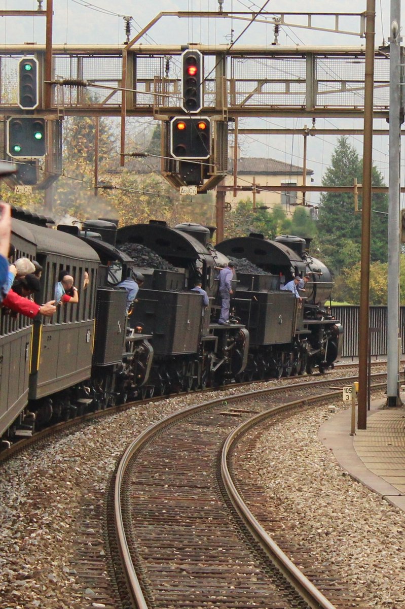 SBB Historic / Eurovapor: Doppeltraktion Elefanten am Gotthard SBB Historic / Eurovapor C 5/6 Nr. 2969/2978 und SBB Historic B 3/4 Nr. 1364 übernahmen die Spitze des Dampfzuges bis nach Faido, ....als dann bei der C 5/6 Nr. 2969 kurz vor Faido einen Triebstangen-Lagerschaden auftrat.... Samstag, 21. Oktober 2017