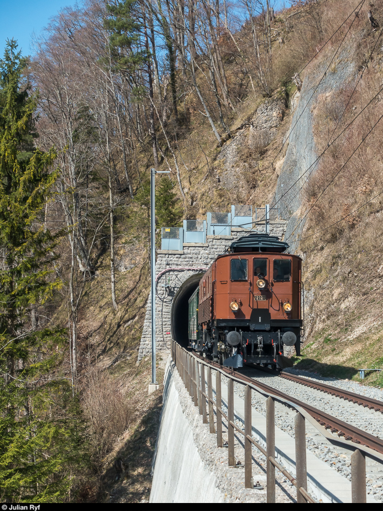 SBB Historic Be 4/6 12320 am 7. April 2018 auf der Fahrt von St. Gallen via BT nach Zürich bei Necker.