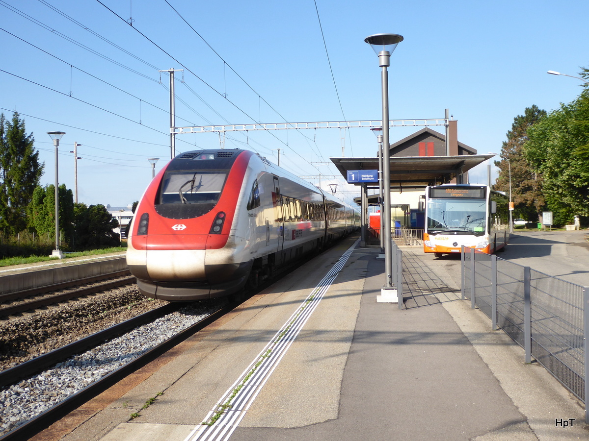 SBB - ICN Friedrich Glauser bei der Durchfahrt im Bahnhof von Bettlach am 03.09.2017