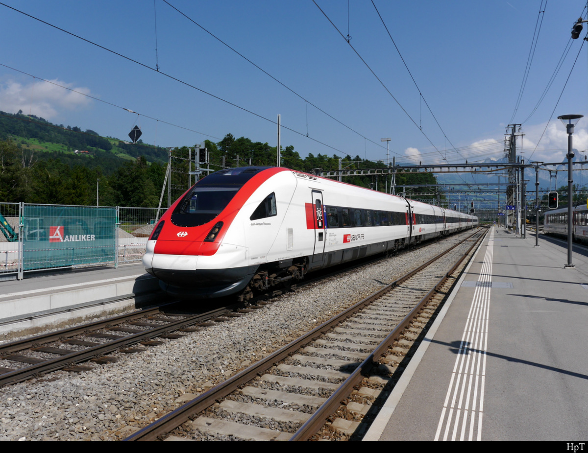 SBB - ICN Jean Jacques Rousseau bei der einfahrt im Bahnhof von Arth-Goldau am 24.08.2019