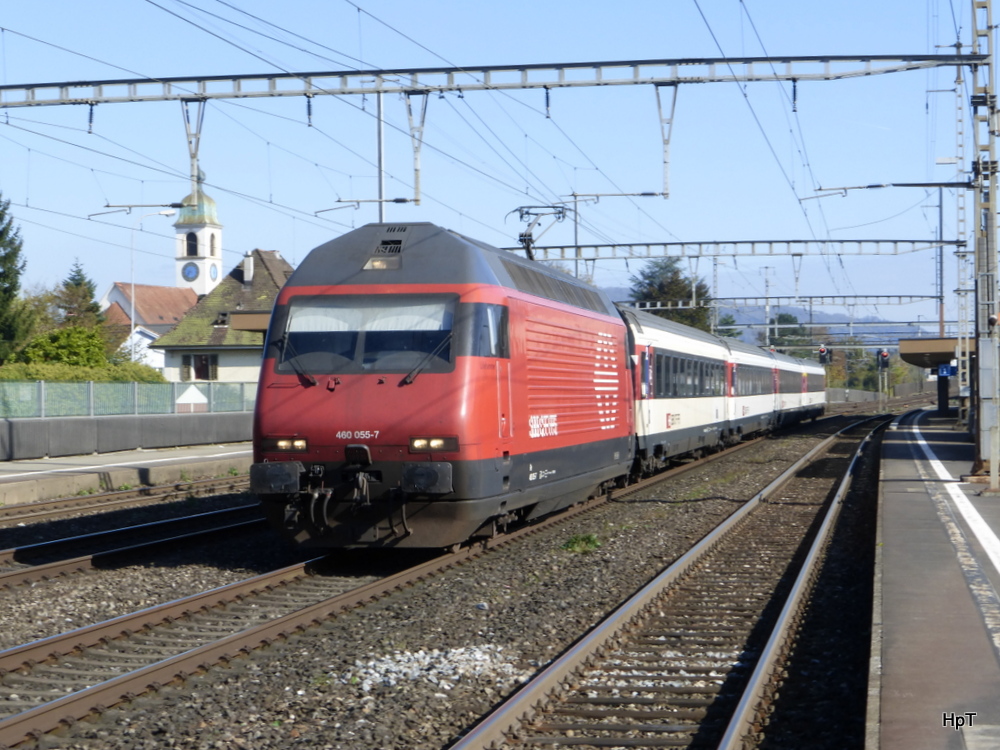 SBB - IR mit der Lok 460 055-7 bei der durchfahrt in Rupperswil am 26.10.2014