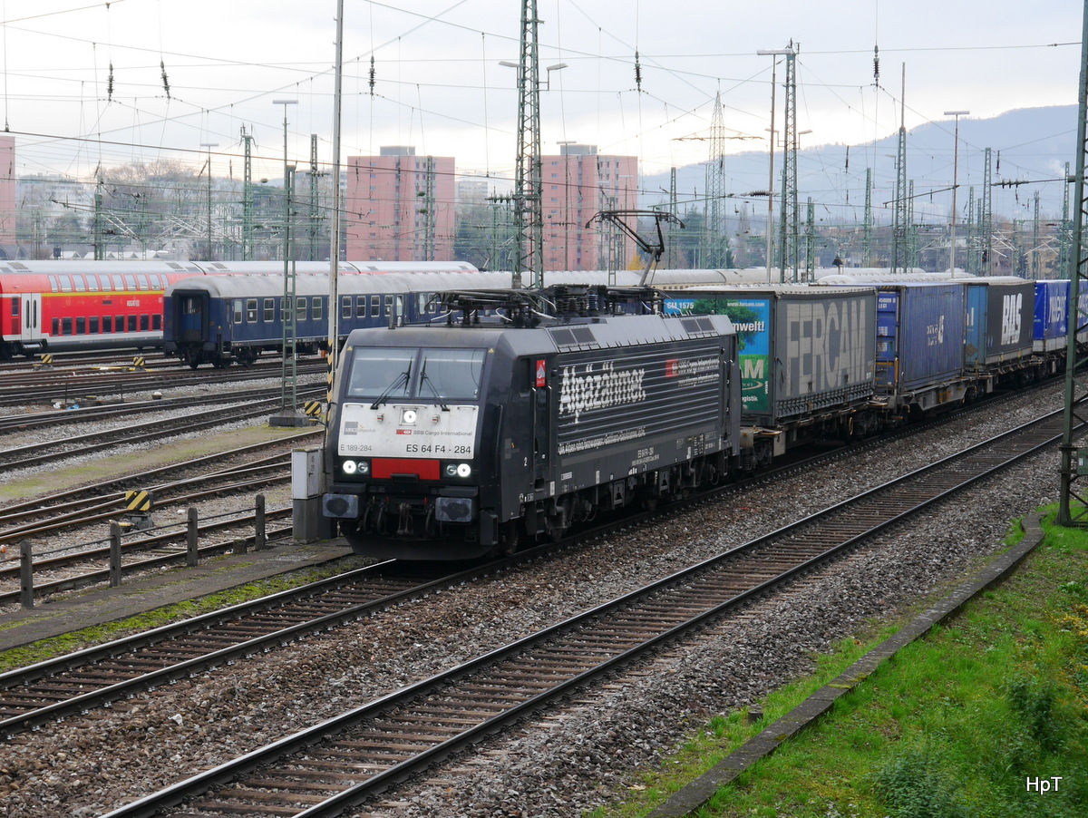 SBB - Lok 189 248-3 mit Güterzug unterwegs im Basel Badischer Bahnhof am 23.11.2016
