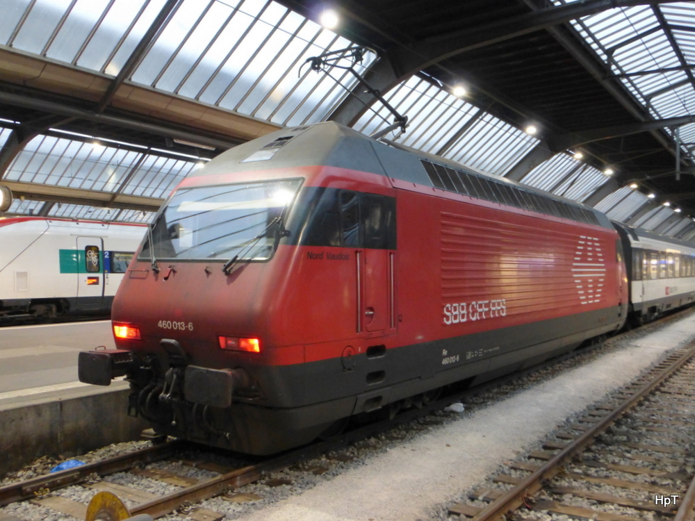 SBB - Lok 460 013-6 im HB Zürich am 30.11.2014
