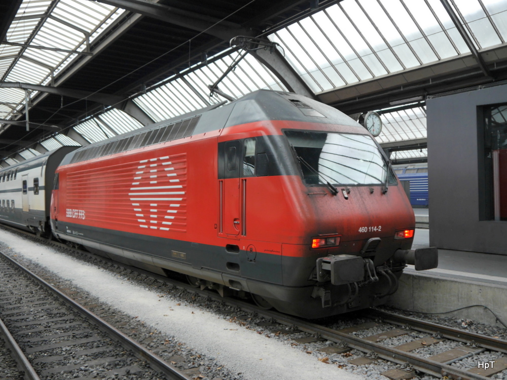 SBB - Lok 460 114-2 im HB Zürich am 30.11.2014