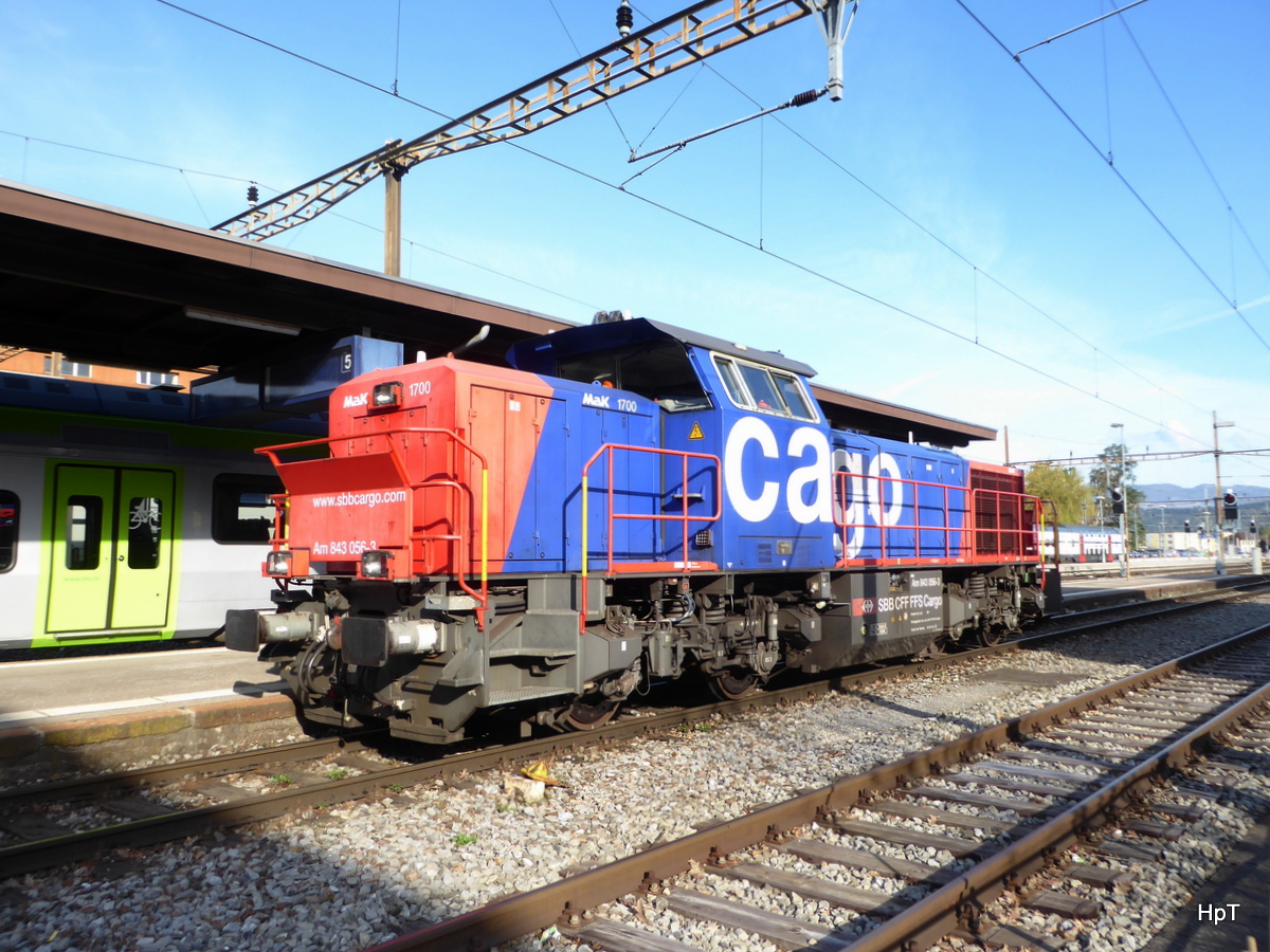 SBB - Lok Am 843 056-3 im Bahnhof von Lyss am 16.04.2018
