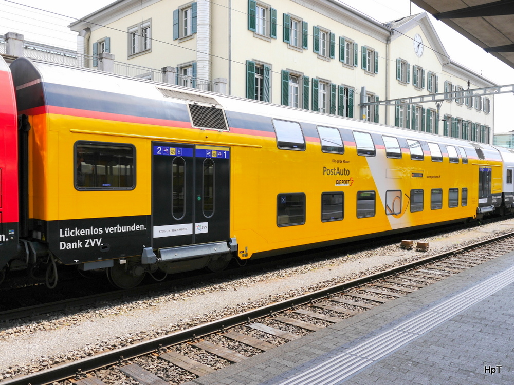SBB - Personenwagen 1+2 Kl. AB  50 85 36-33 058-4 in Olten am 25.04.2014