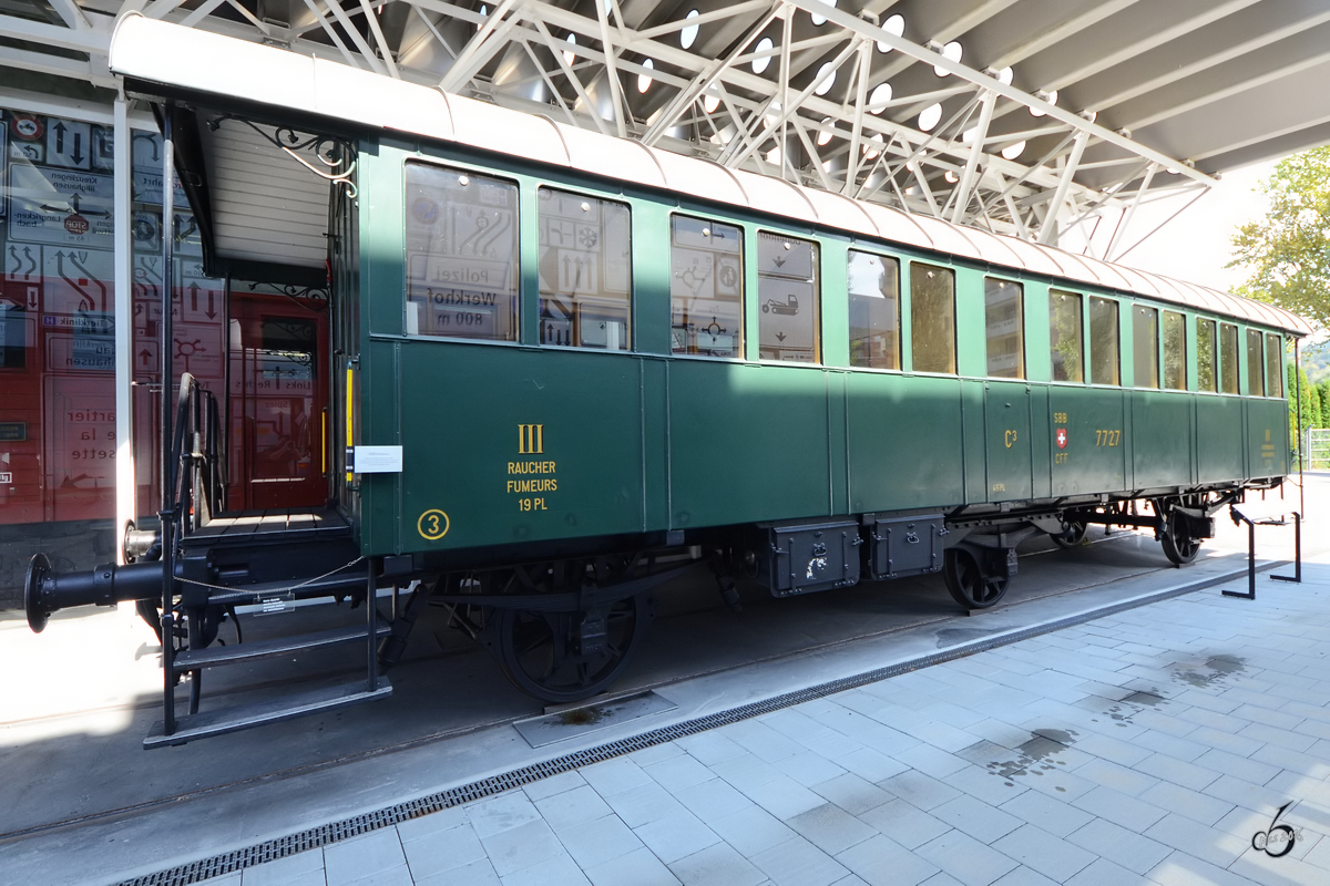 SBB Personenwagen C 7727 im Verkehrshaus der Schweiz (Luzern, September 2011)