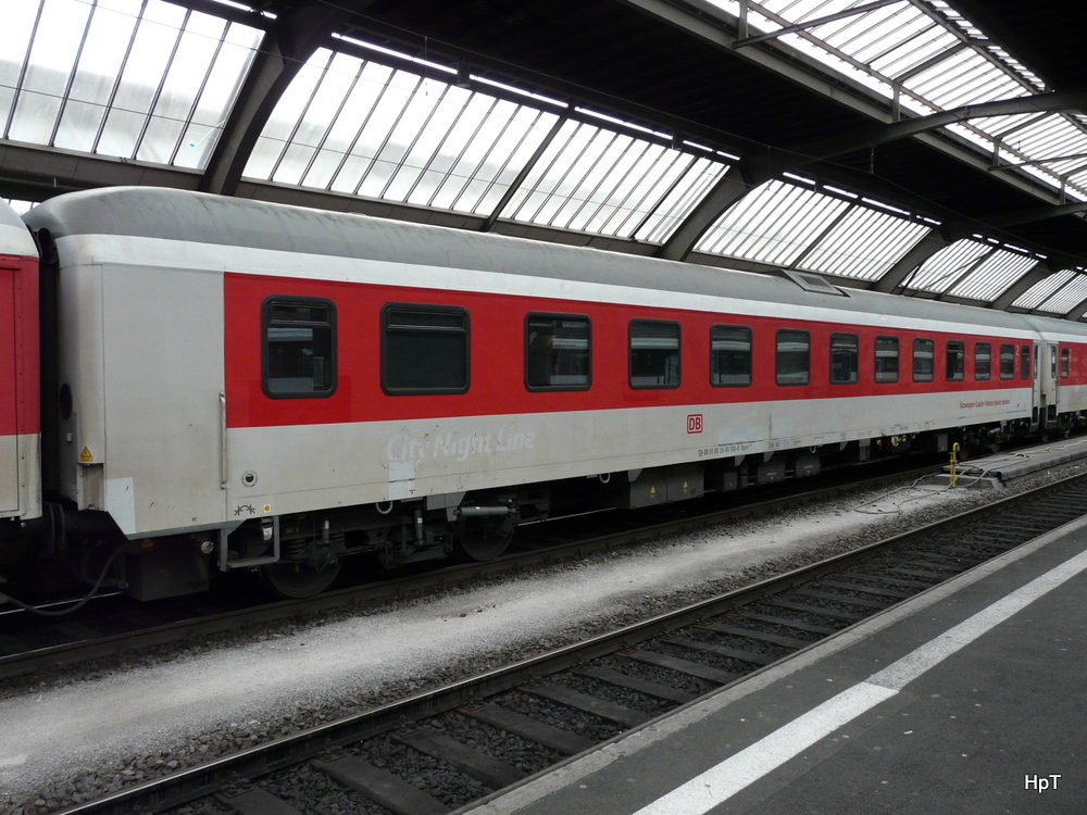 SBB - Personenwagen Typ Bpm 61 85 29-90 506-8 im HB Zürich am16.02.2014