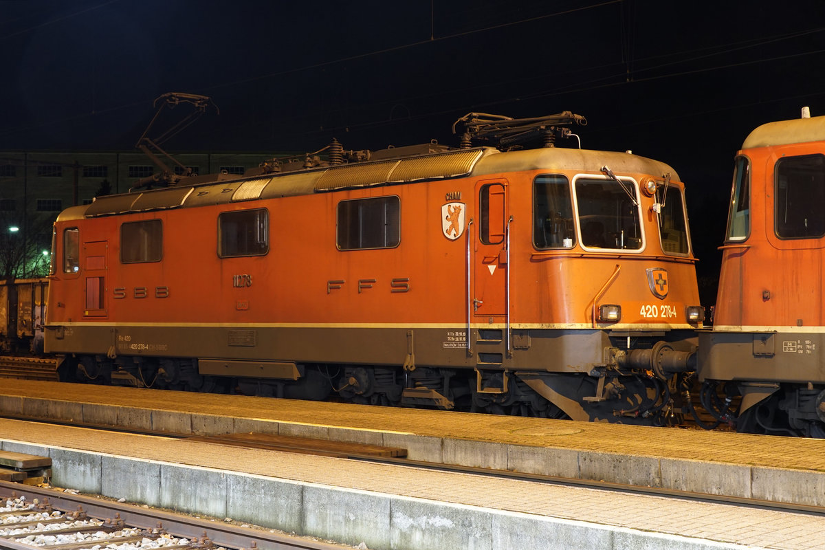 SBB: Portraitaufnahme der Re 420 278-4 Cham, entstanden in Biberist am 1. Februar 2018.
Das Wappen von Cham trug einst die Re 6/6 11673.
Foto: Walter Ruetsch