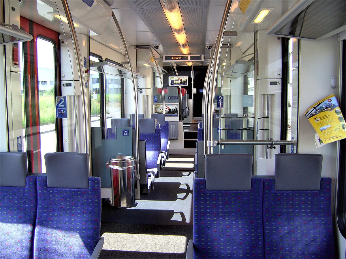 SBB - RABe 520, als S9 von Luzern nach Lenzburg, Inneneinrichtung - 23.05.2007