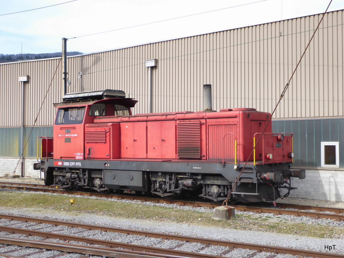 SBB - Rangierlok Bm 4/4 18473 im Güterbahnhof Biel am 11.03.2017