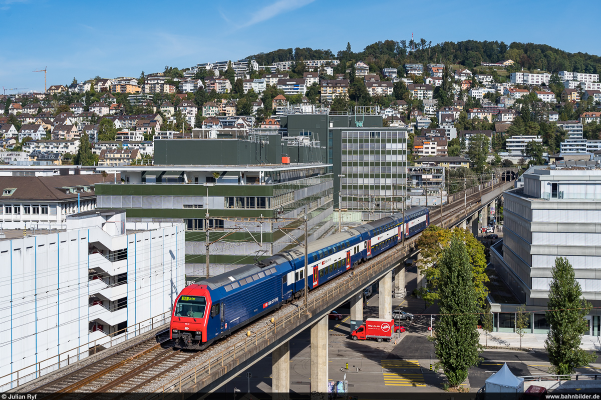 SBB Re 450 100 / S9 Schaffhausen - Uster / Hardturmviadukt Zürich, 2. Oktober 2021
