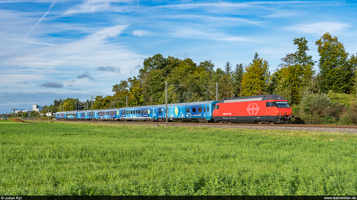 SBB Re 460 087 / Extrazug Bern - Basel GB / Herzogenbuchsee, 28. September 2021<br>
Connecting Europe Express