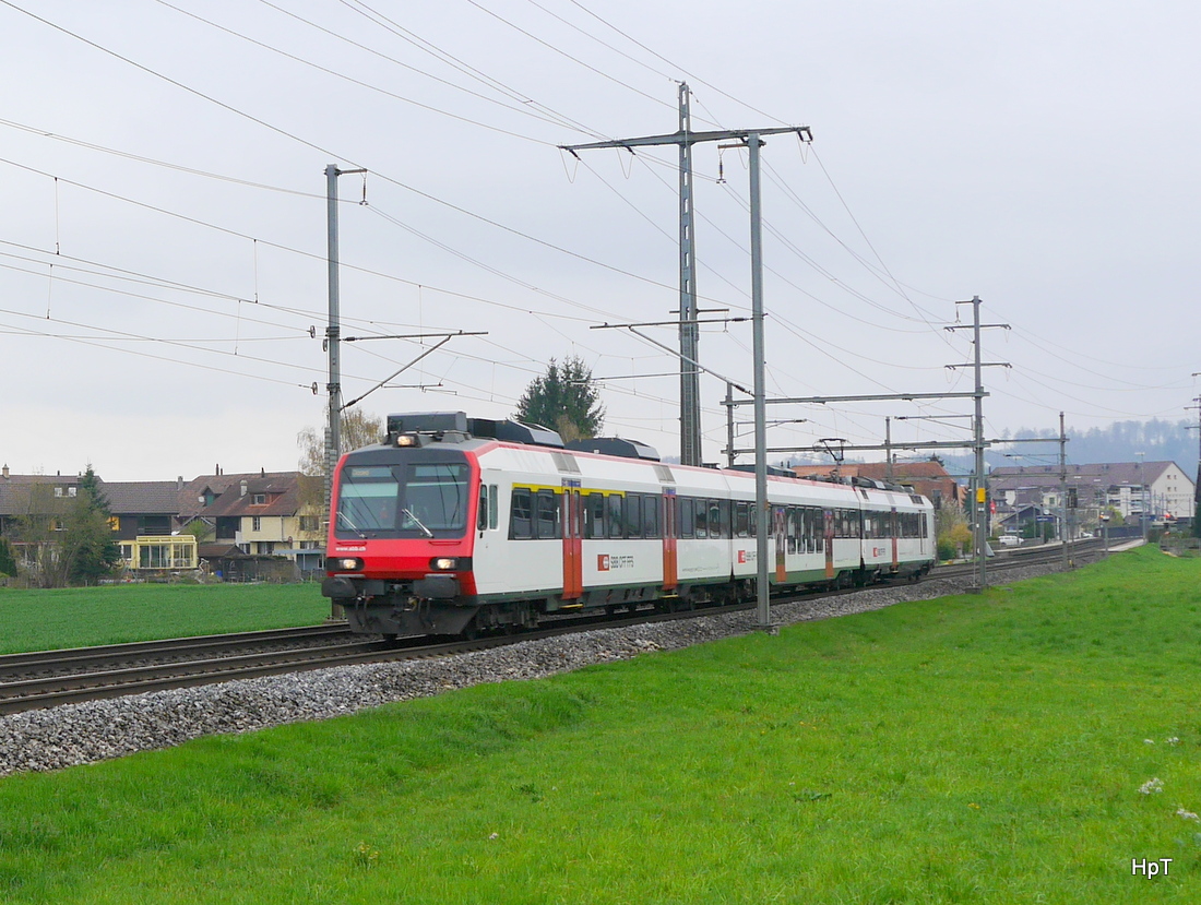 SBB - Schnappschuss eines Domino Pendel unterwegs bei Lyssach am 18.04.2015