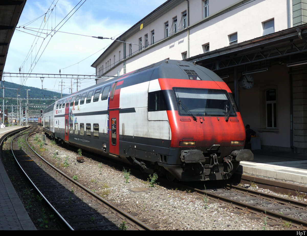 SBB - Steuerwagen Bt 50 85 26-94 925-2 im Bahnhof Olten am21.05.2022