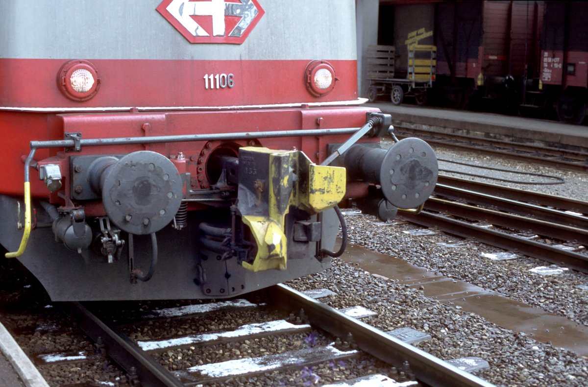 SBB Swiss Express automatische kupplung, Skt. Gallen , Marz 1978.Digitalisiert von einer Kodak-Folie