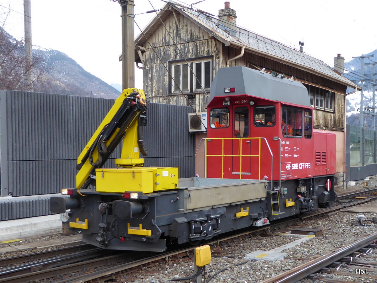 SBB - Tm 234 105-5 unterwegs in Brig am 16.02.2016