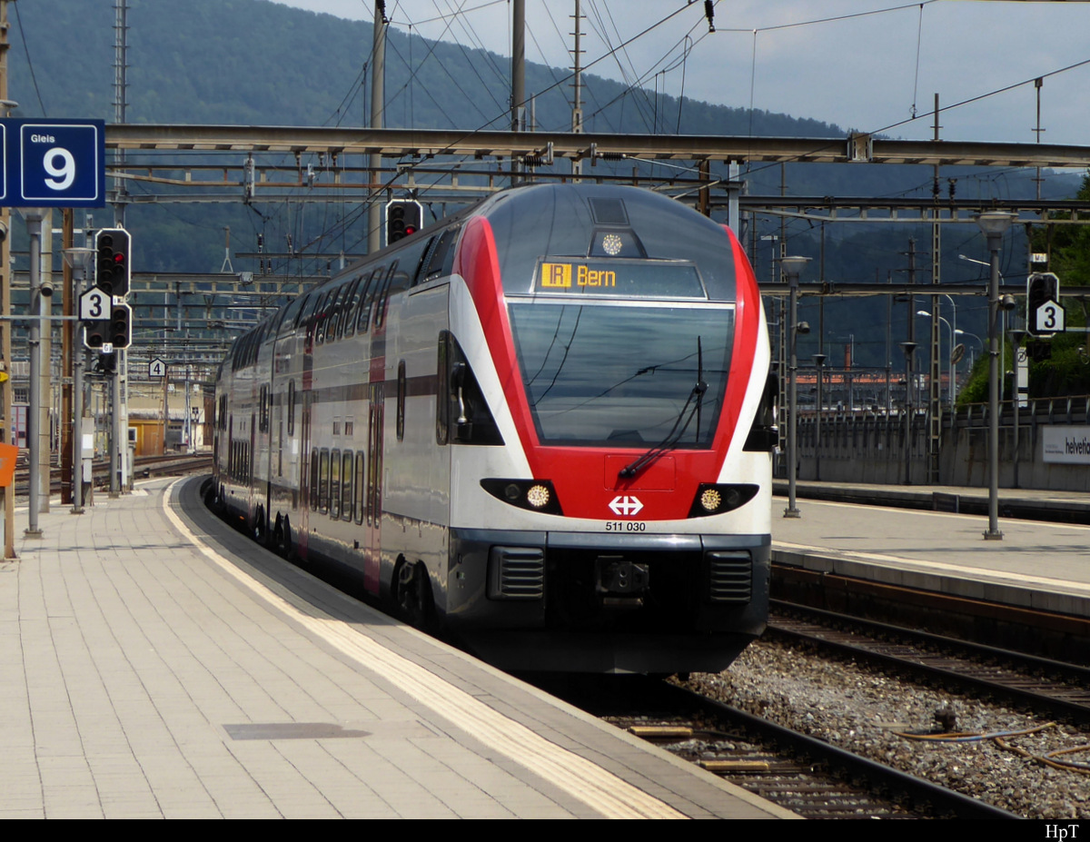 SBB - Triebzug RABe 511 030 bei der einfahrt im Bahnhof Olten am 12.07.2019