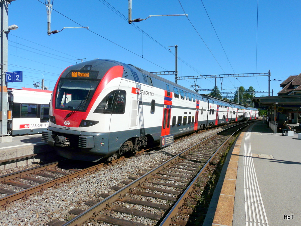 SBB - Triebzug RABe 511 114-6 im Bahnhof von Palzieux am 03.09.2013