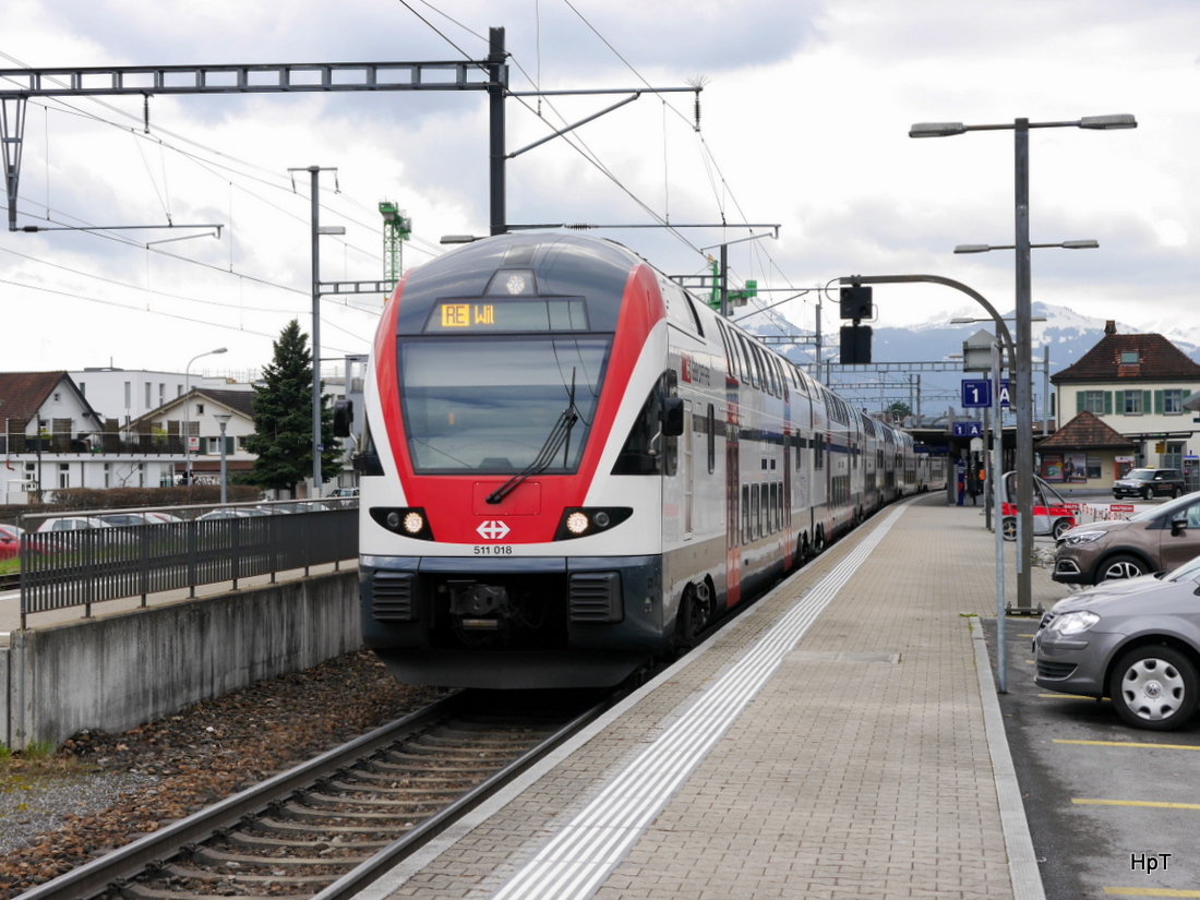 SBB - Triebzug RABe 511 018-9 im Bahnhof von Heerbrugg am 27.03.2015