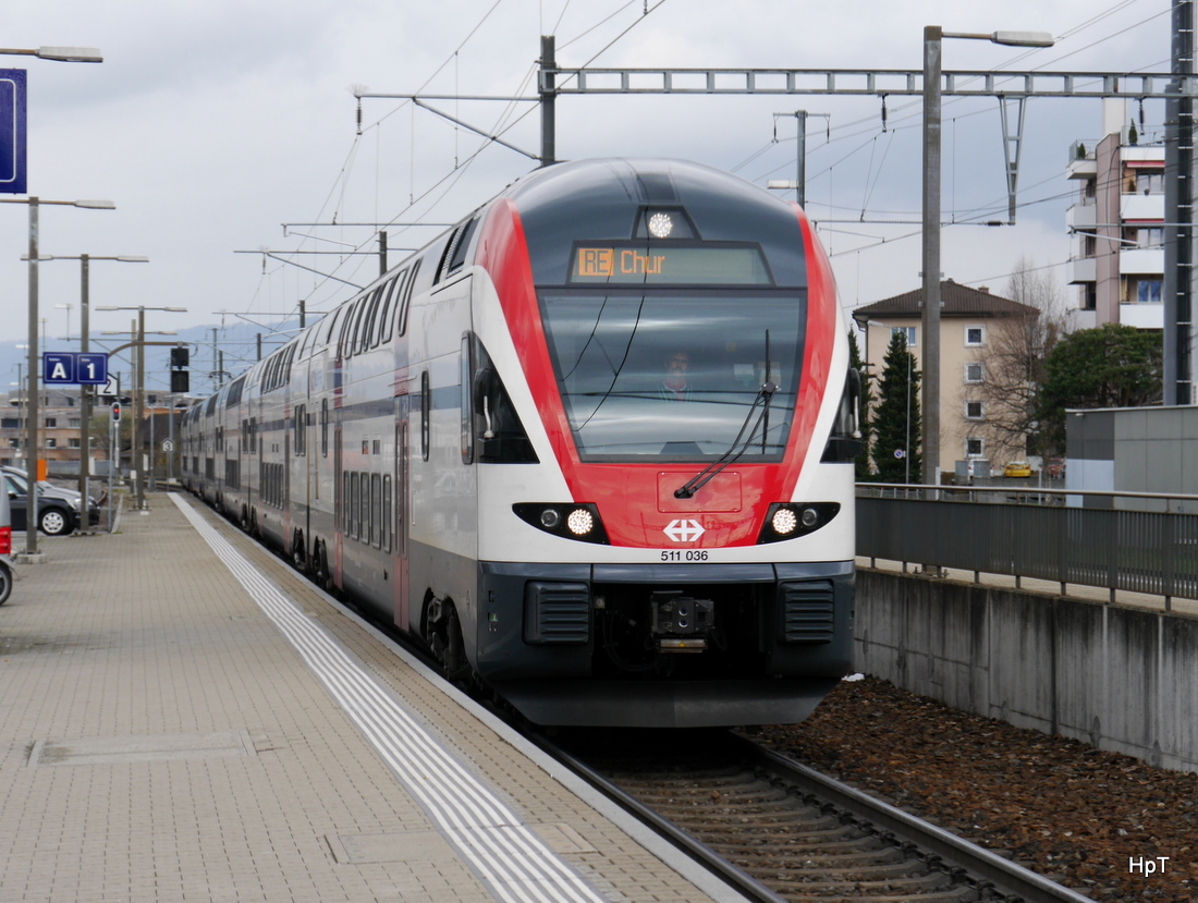 SBB - Triebzug RABe 511 036-1 bei der einfahrt in den Bahnhof von Heerbrugg am 27.03.2015
