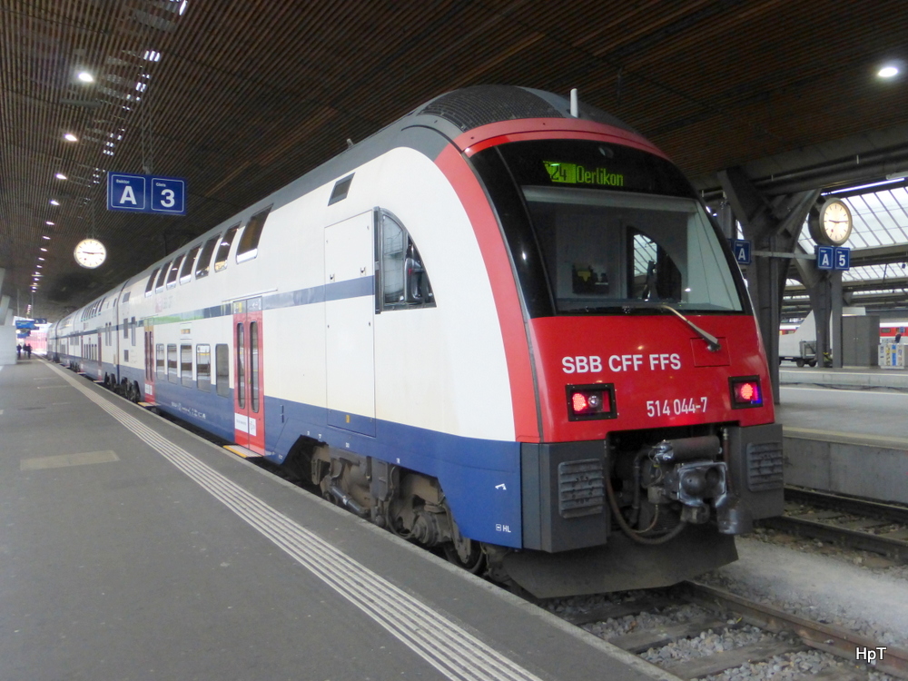 SBB - Triebzug RABe 514 044-7 im HB Zürich am 30.11.2014