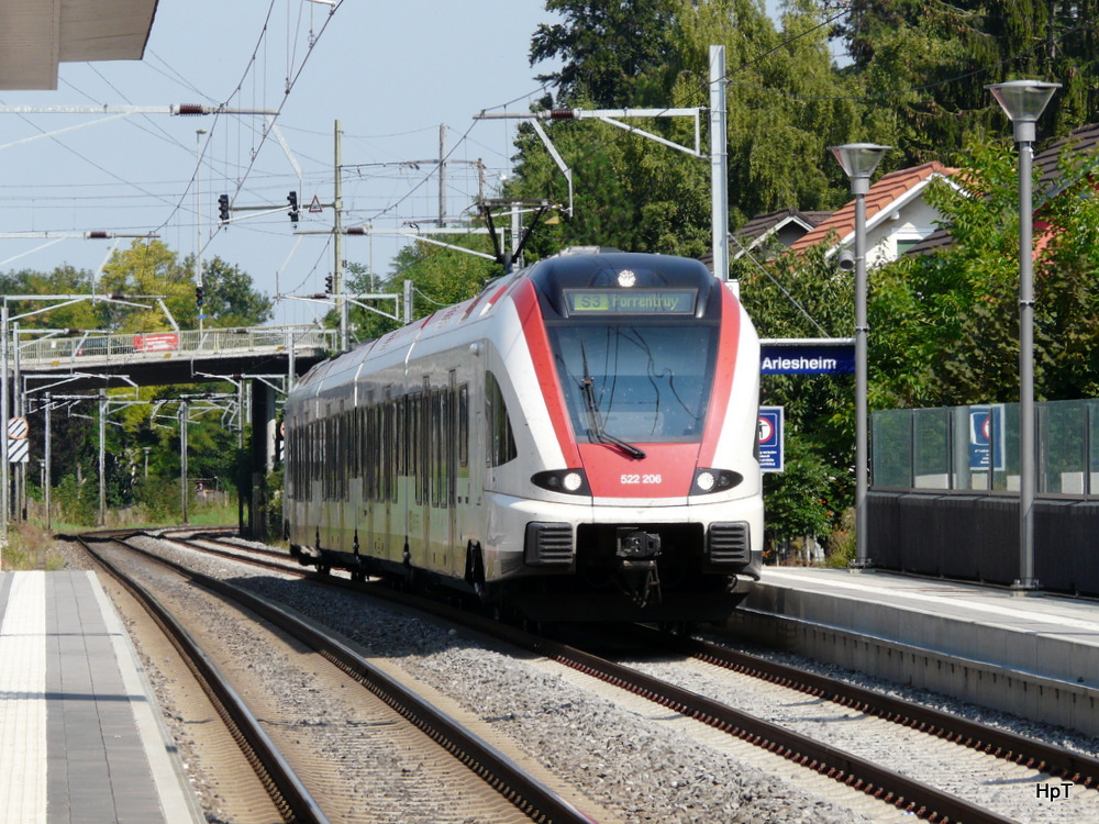 SBB - Triebzug RABe 522 206-7 bei der einfahrt in den Bahnhof Dornach am 31.08.2013