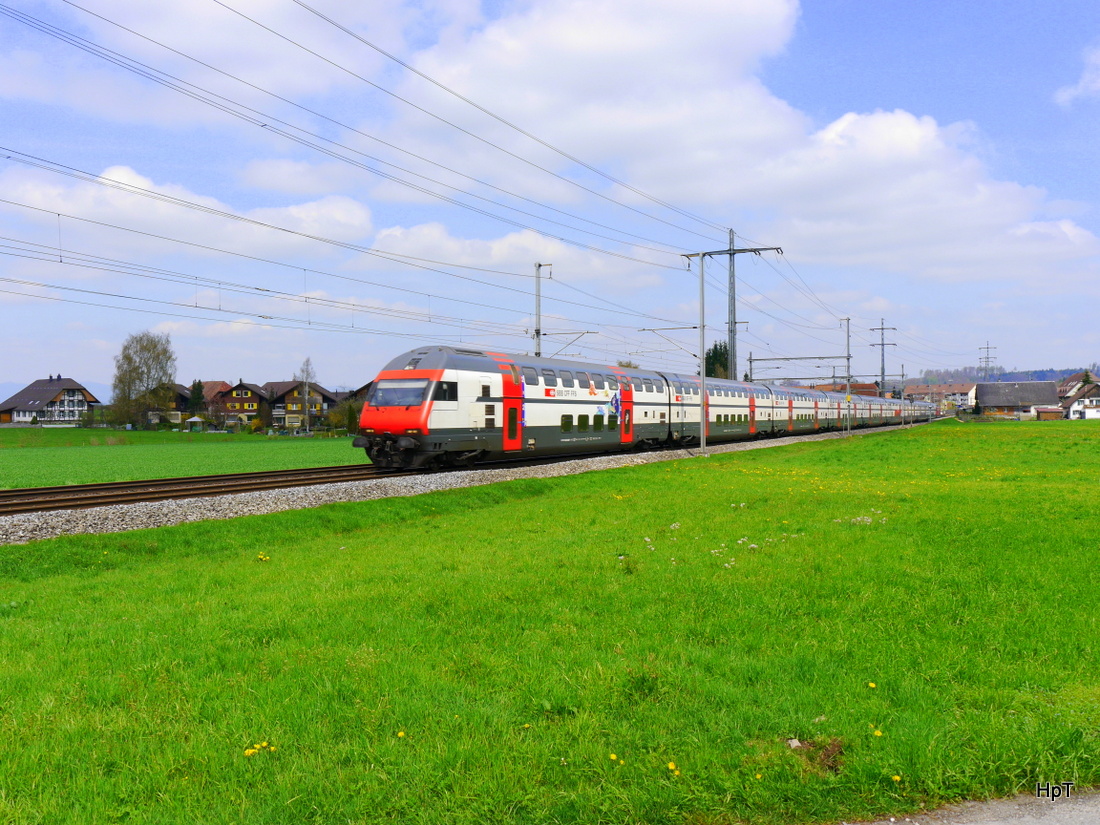 SBB - Umgeleiteter IC unterwegs bei Lyssach am 18.04.2015