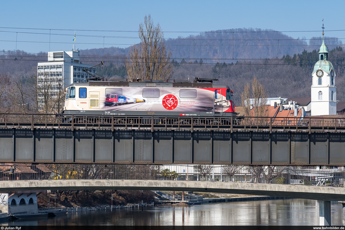 SBBC Re 420 251 / Gäubahnbrücke Olten, 10. März 2022<br>
Neue Werbelok zum Jubiläum 175 Jahre Schweizer Bahnen