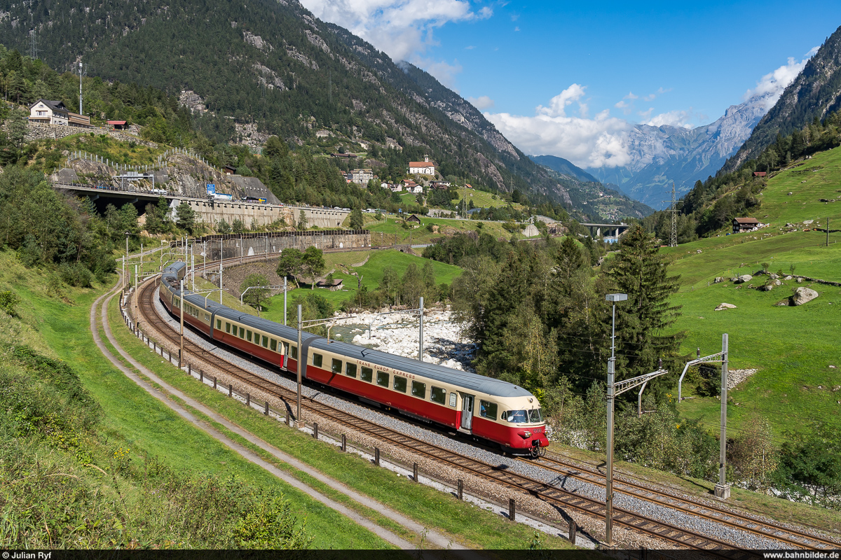 SBBH RAe TEE II 1053 / Erstfeld - Göschenen / Wassen, 18. September 2021<br>
Gotthard Bahntage 2021