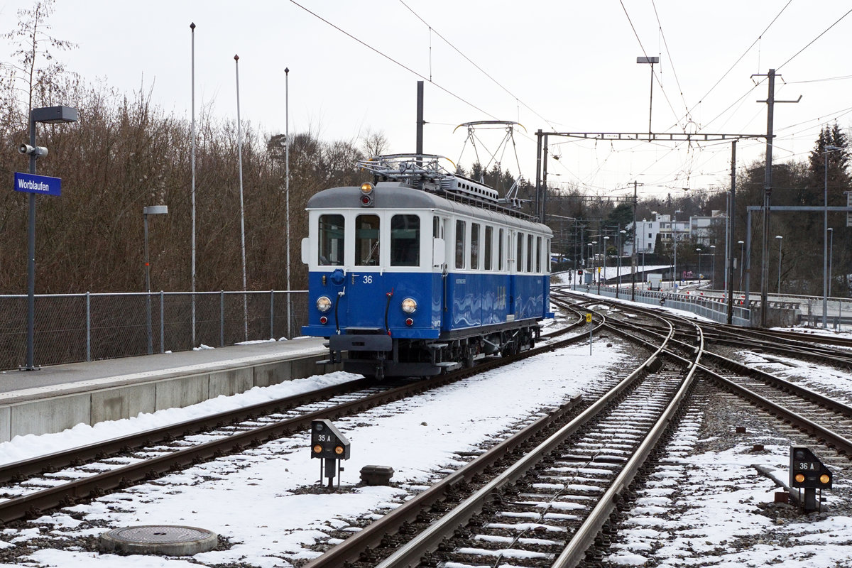 S'BLAUE BÄHNLI
Vom Regionalverkehr Bern Solothurn RBS
Impressionen der Sonderfahrt vom 8. Februar 2019.
Bahnhofseinfahrt Worblaufen.
Foto: Walter Ruetsch