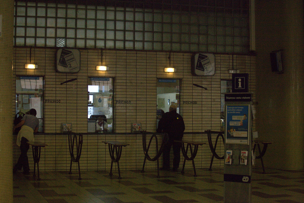 Schalterhalle Praha Masarykovo. 29.04.2016 16:13 Uhr