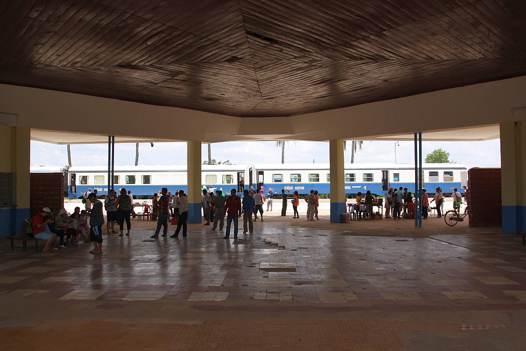 Schalterhalle der Takeo Station am 18.März 2017.