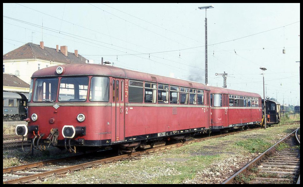 Schienenbus 798542 im Museum Nördlingen am 2.8.2002.